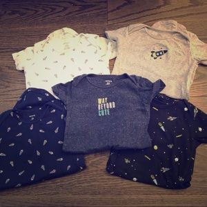 Carter’s onesie bundle size 24 months